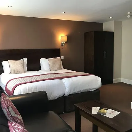 Great Barr 3* Birmingham